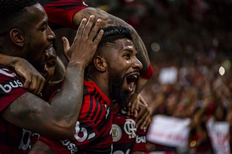 De Olho No Rival Flamengo Tem Mais Um Desfalque Confirmado Para O Fla