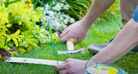 Laying The Lawn Boundary Wire How The Robotic Lawnmower Works Robomow