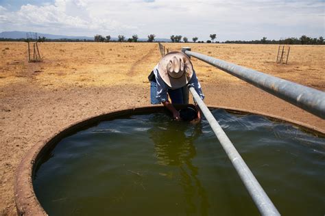 Mapping Australia's groundwater | Geoscience Australia