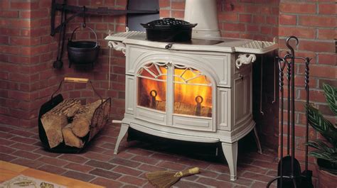 Vermont Castings Defiant Wood Burning Stove - Evergreen Home & Hearth