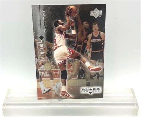 1999 Upper Deck Black Diamond Authentic Vintage Michael Jordan 23