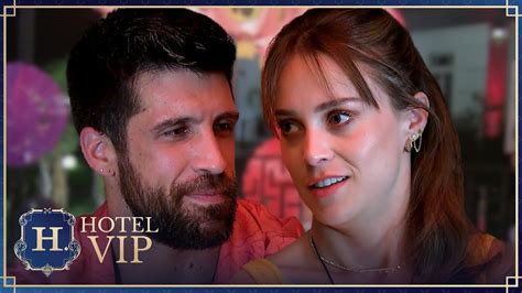 Ligia Uriarte Y Silverio Rocchi Comparten Una Cena Romántica Hotel