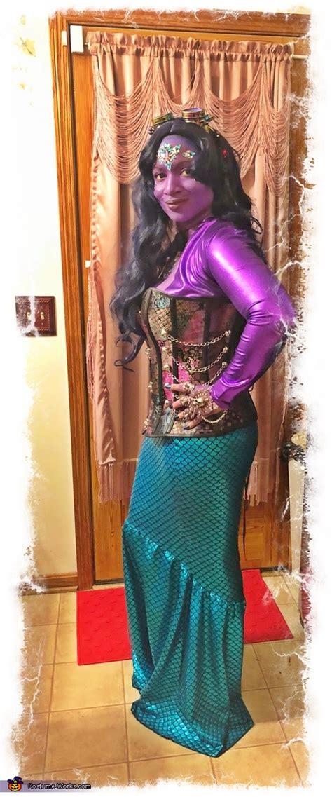 Dark Mermaid Costume | DIY Costumes Under $45 - Photo 5/8