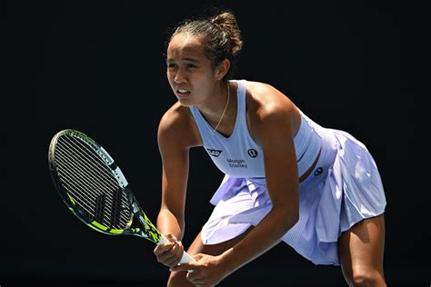 Fernandez's Fierce Fight Not Enough in Melbourne