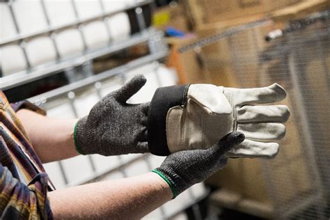 What You Need To Know About Glove Liners For Winter Safety Gloves Ohs