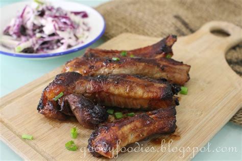 GoodyFoodies: Recipe: Sweet and Sticky Pork Ribs