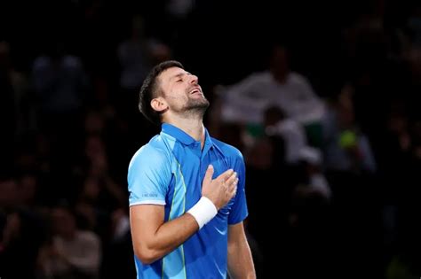 La Foto El Gesto De Novak Djokovic Al Consolar Una Niña Tras Un Susto