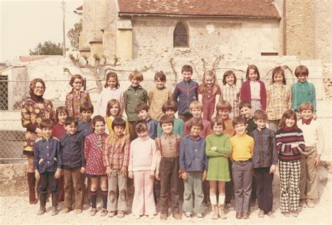 Photo De Classe Ce1 Ce2 De 1973 Ecole Maternelle Et élémentaire