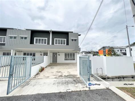 CORNER LOT Double Storey Terrace Laman Haris Eco Grandeur Puncak