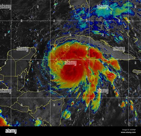 Hurricane ian satellite image hi-res stock photography and images - Alamy