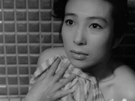 新珠三千代（michiyo Aratama）「死の十字路」（1956）・・・其の弐 夜ごとの美女