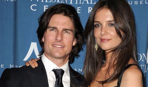 Filha De Tom Cruise E Katie Holmes Surpreende Como Ela Cresceu