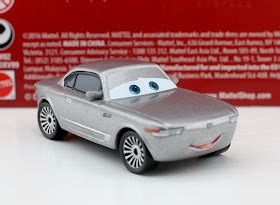 Dan the Pixar Fan: Cars 3: Sterling & Cruz Ramirez 2-Pack (Mattel)