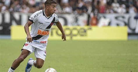 Atacante Vinicius Do Vasco Destino Ao Futebol Internacional Acordo