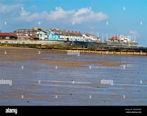 Hornsea beach hi-res stock photography and images - Alamy