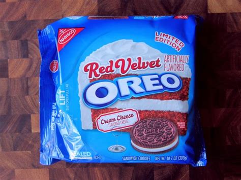 Review Red Velvet Oreo Cookies Brand Eating