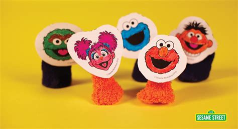 Mini Muppet Finger Puppets Craft | Sesame Street | PBS LearningMedia