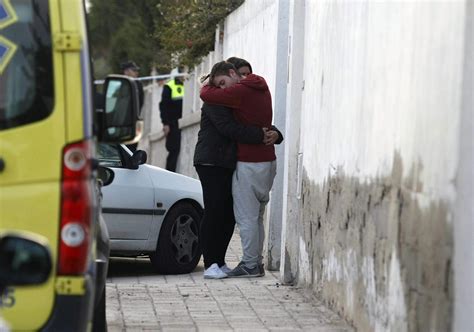 Mata a su expareja y a la hermana de ésta y se ahorca en Elche El