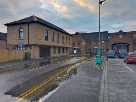 West Street Flood Newbury © Oscar Taylor Cc By Sa20 Geograph