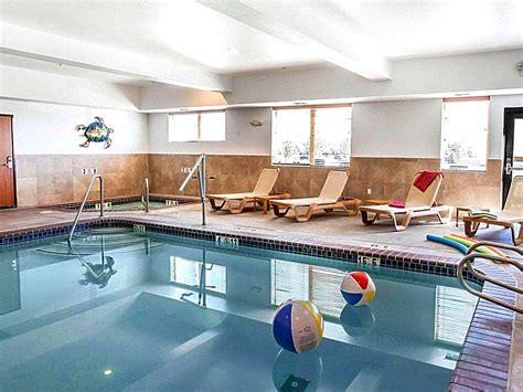 Top 17 Hotels with Pool in Wenatchee - Anna Holt's Guide