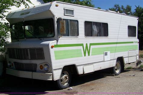 1975 Winnebago Motor Home In Plainville Ks Item 7410 Sold Purple Wave