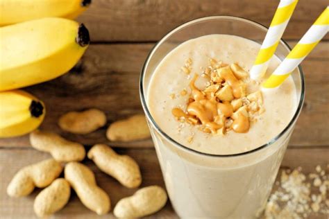 12 High-Calorie Smoothie Recipes for Weight Gain | Vibrant Happy Healthy