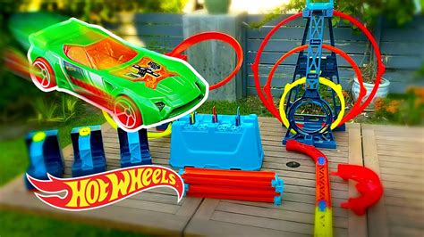 NEVER ENDING INFINITY TRACK CHALLENGE! | Labs Unlimited | @HotWheels ...