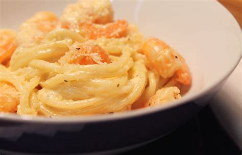 11 Receitas De Molho Alfredo Que Te Levarão Para A Itália