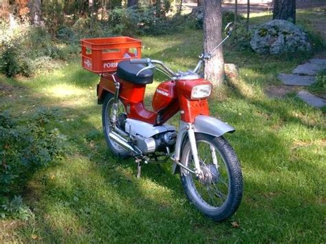 1970 Tunturi Pappa, Red | Moped Photos — Moped Army