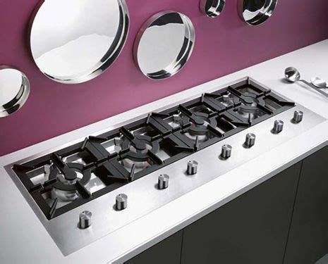 Cooktop with built-in grid from Electrolux | Cooktop, Gas cooktop ...