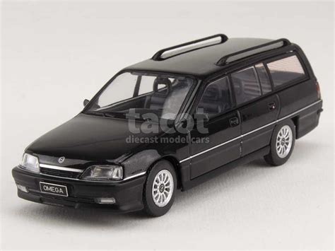 Opel Omega A2 Caravan 1990 IXO 1 43 Autos Miniatures Tacot