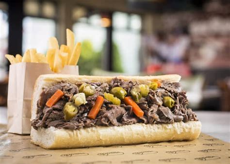 8 Famous Foods in Illinois