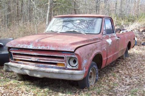 UNDER1981.COM/1967 CHEVROLET TRUCK/67 CHEVY PICKUP TRUCK