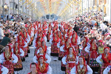 Viana do Castelo Mulheres do Desfile da Mordomia vão transportar 84