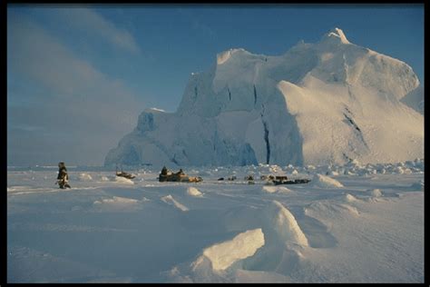 Global Cryosphere Watch - About Ice Shelves