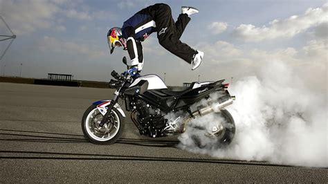 HD Wallpaper BMW Motorcycle Naked Streetbike Burnout Stunt HD Bikes