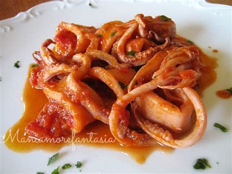 Calamari In Umido Ricetta Light Ricette Di Pesce Maniamorefantasia