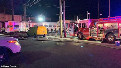 3 People Killed In Train Vehicle Collision On Long Island Daily Mail