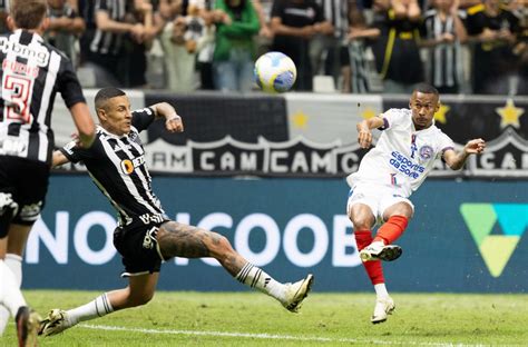 Ademir Celebra Gola O Contra Ex Clube E Afirma O Gol Me Traz