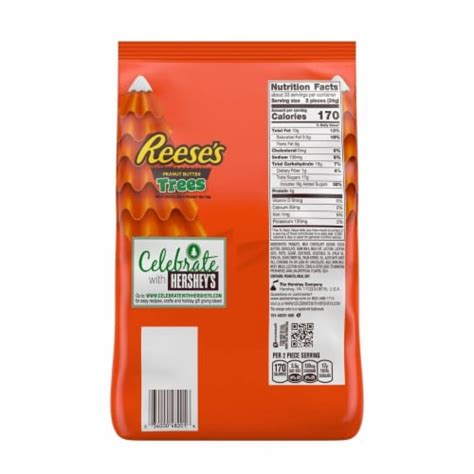 Reese's Milk Chocolate Peanut Butter Trees Candy Bulk Bag, 39.8 Ounce ...