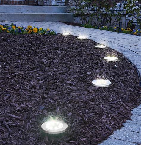 The Solar LED Landscape Lights | Fresh Garden Decor