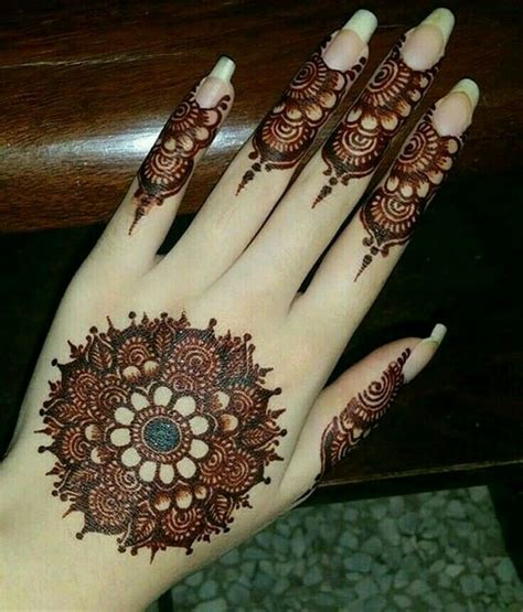 Pin By ️ℛuℬᎯ ️ On Mehndi Mehndi Designs Feet Latest Mehndi Designs