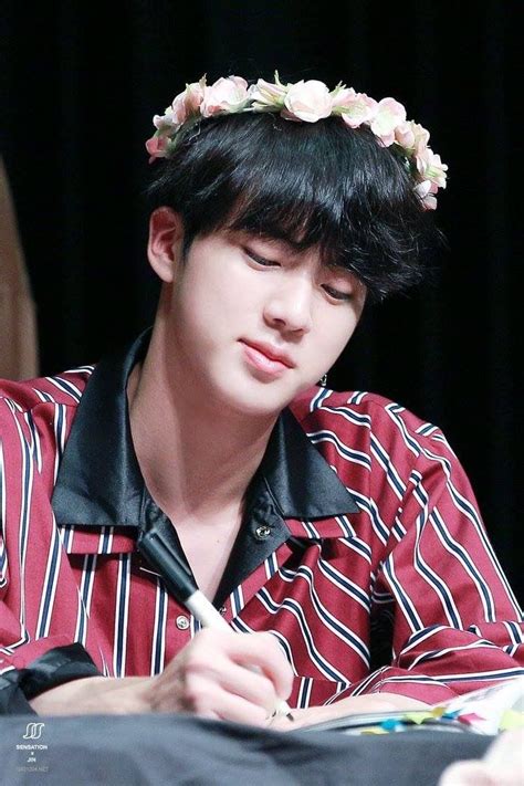 Pin By On Bts Bts Jin Seokjin Kim Seokjin