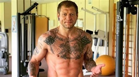 Alexander Emelianenko will fight by MMA rules by the end of the year