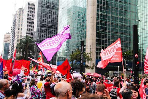 De Mar O Dia Internacional De Luta Das Mulheres Trabalhadoras