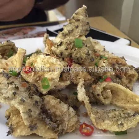 Vietnamese Delicious Basa Fish Skin Crispy Dried Basa Fish Skin With