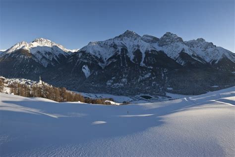 The most beautiful winter hiking trails in the Engadine | Engadin Scuol ...