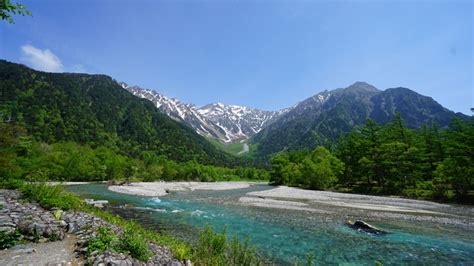 北アルプス麓で見る絶景に魅せられよう。《長野県・上高地》で楽しむ景勝地めぐり キナリノ