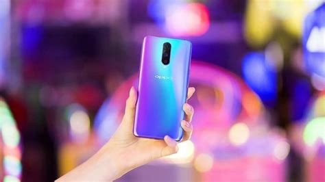 Spesifikasi Dan Harga Oppo R17 Pro HP Tiga Kamera Yang Resmi Rilis Di