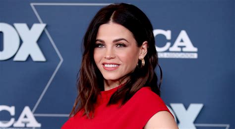 Jenna Dewan Shows Off Bare Baby Bump In Cute New Pic Jenna Dewan